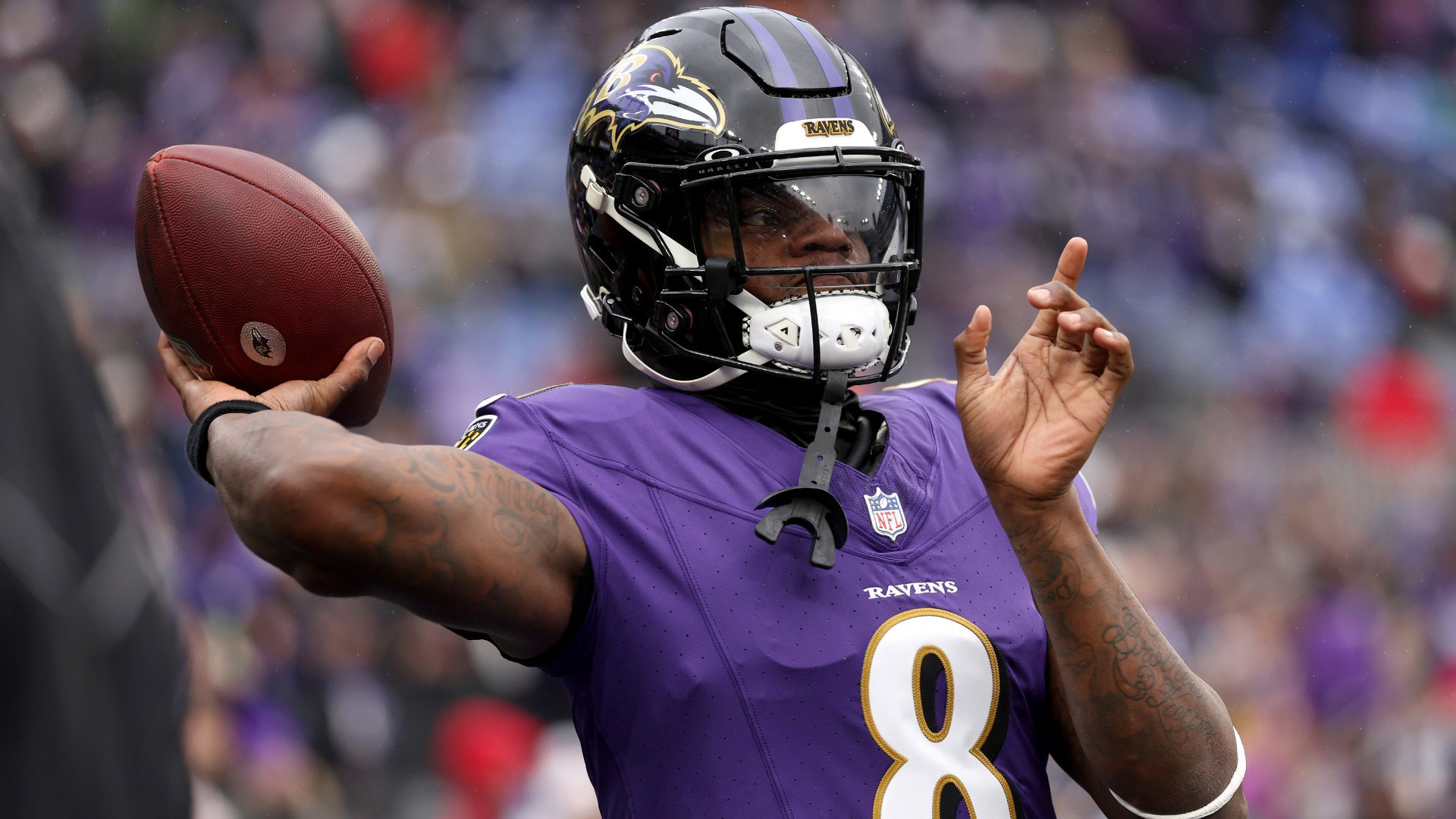 Lamar Jackson completes rare pass to himself, picks up first down in ...