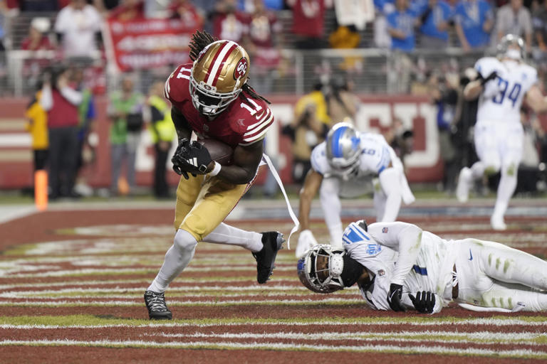 Biggest comebacks in NFL playoff history Lions blow 17point lead