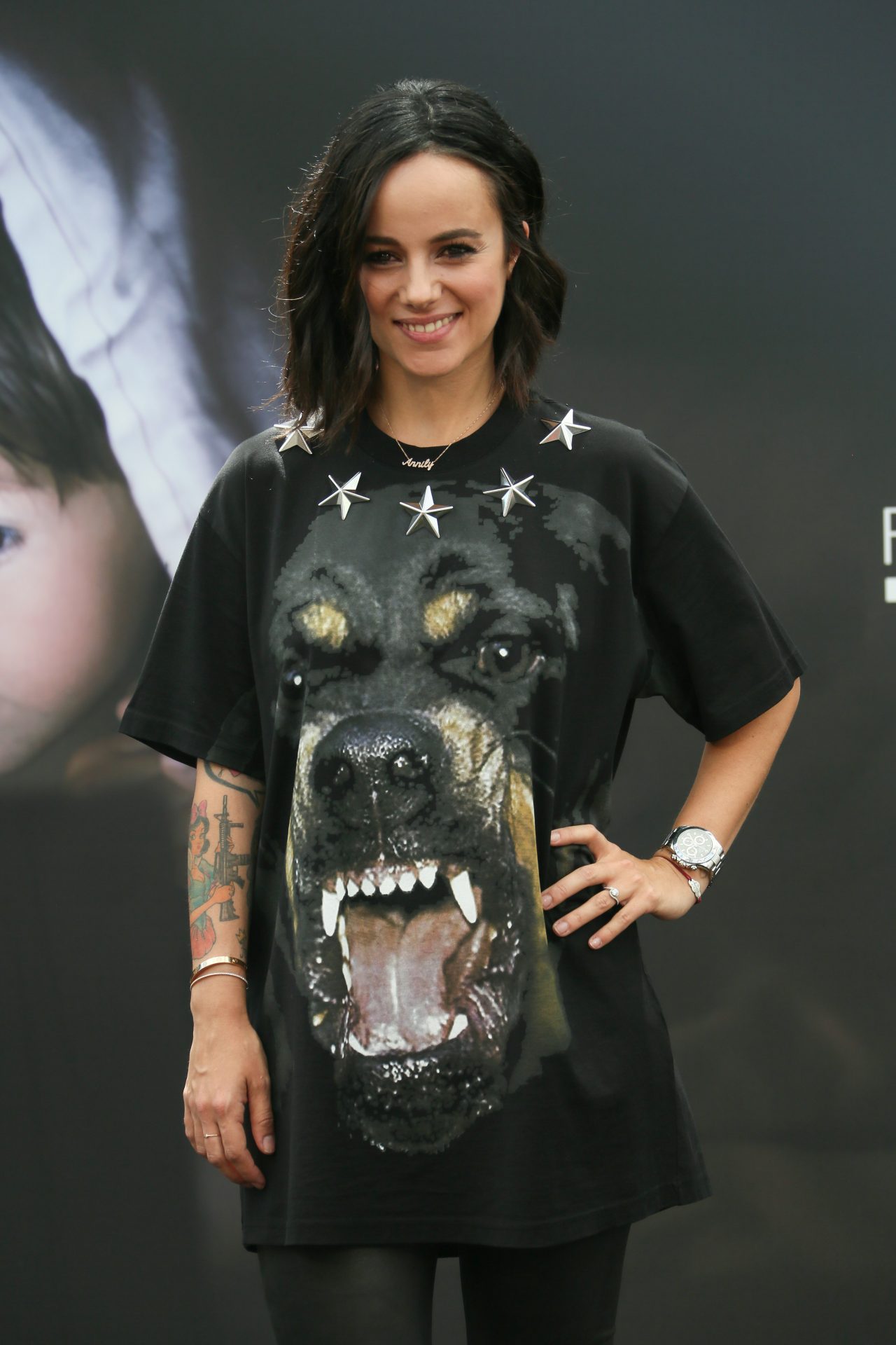¿Qué fue de Alizée, fugaz estrella del pop francés?