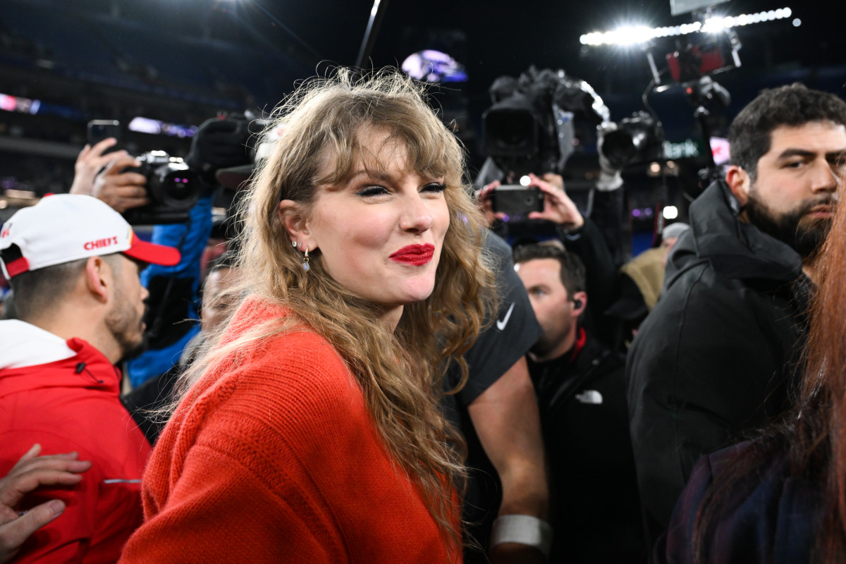 Report Taylor Swift Influencing This Year S Super Bowl Commercials   BB1hqVRm.img