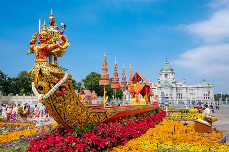 Ultimate Guide: Where To Stay In Bangkok For An Unforgettable Experience!