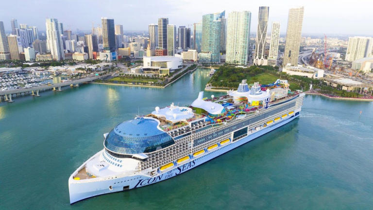 These major cruise lines have deals to let kids sail free this year.