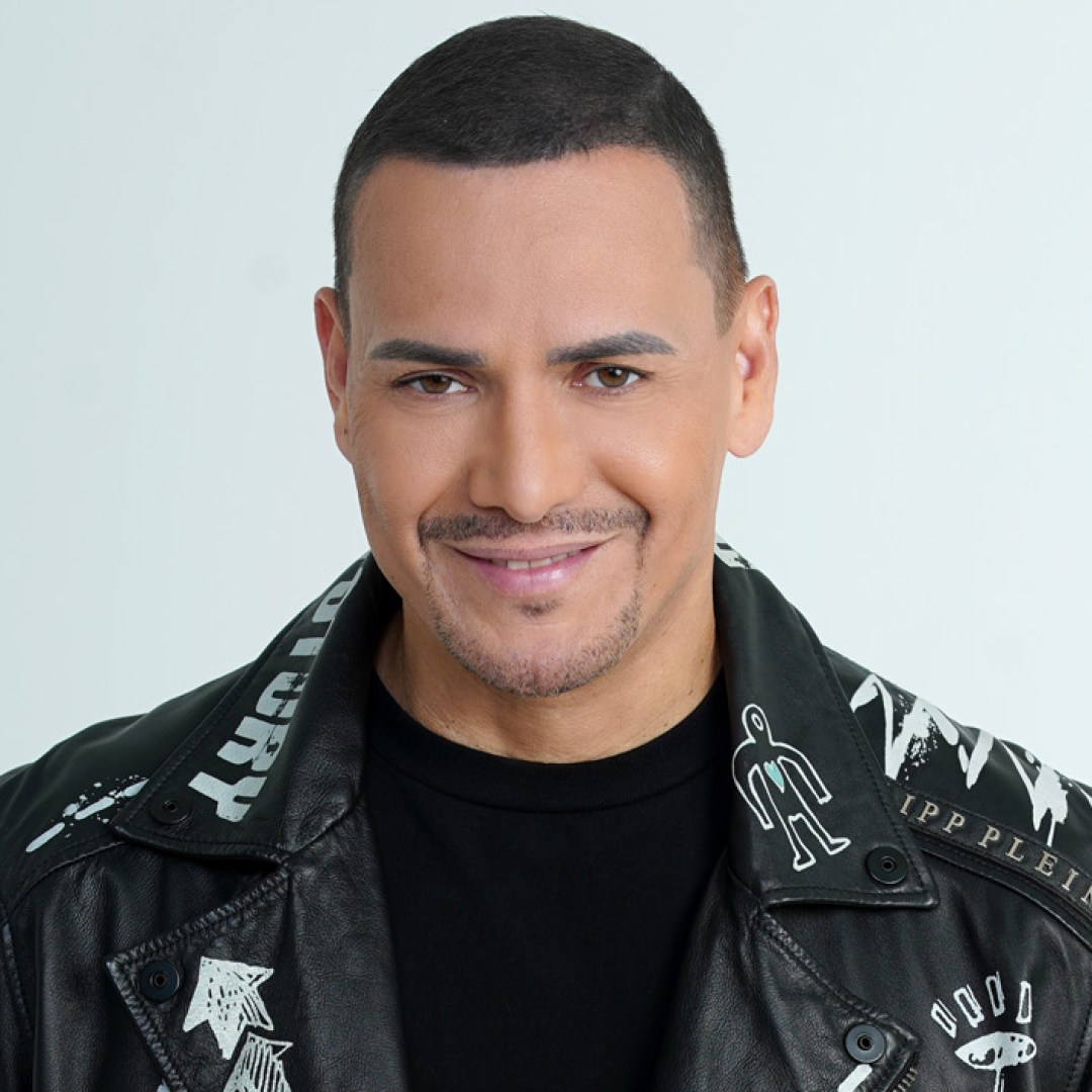 <p><strong>Tour:</strong> Retromántico</p>    <p><a href="https://www.billboard.com/music/victor-manuelle" rel="">Victor Manuelle</a> is celebrating his 30th career anniversary with his new Retromántico tour kicking off in the Spring. Co-promoted by CMN Events and La Commission, the month-long stint, where the Puerto Rican artist will perform his biggest salsa hits, will kick off April 26 at Rosemont Theatre in Chicago and wrap in New York’s Beacon Theatre on May 25. Tickets for  Retromántico tour go on sale at 10 a.m. local time on Friday (Feb. 2) via Ticketmaster and venue box offices. </p>    <p>See full dates below: </p>    <ul> <li>April 26 — Chicago, IL @ Rosemont Theatre</li>    <li>April 27 — Uncasville, CT @ Mohegan Sun Arena</li>    <li>May 3 — Atlanta, GA @ Fox Theatre</li>    <li>May 5 — Atlantic City, NJ @ Hard Rock Live at Etess Arena</li>    <li>May 10 — Orlando, FL @ Hard Rock Live Orlando</li>    <li>May 24 — Hollywood, FL @ Hard Rock Live at Seminole Hard Rock Hotel & Casino</li>    <li>May 25 — New York, NY @ Beacon Theatre</li> </ul> <p><a href="https://www.billboard.com/lists/latin-tours-2024-list/">View the full Article</a></p>