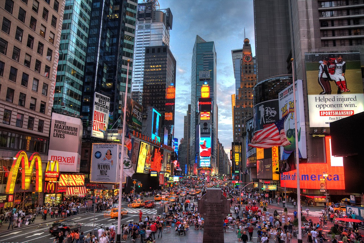<p>Times Square is one of the city’s most popular gathering spots. It’s a major commercial intersection that offers unique attractions and entertainment.</p><p>You’ll find everything you’re looking for here.</p><p><strong>Features:</strong> Museums, restaurants, shopping, theaters, music halls, upscale hotels, and more.</p><p>Terabass, CC BY-SA 3.0, Wikimedia Commons</p>
