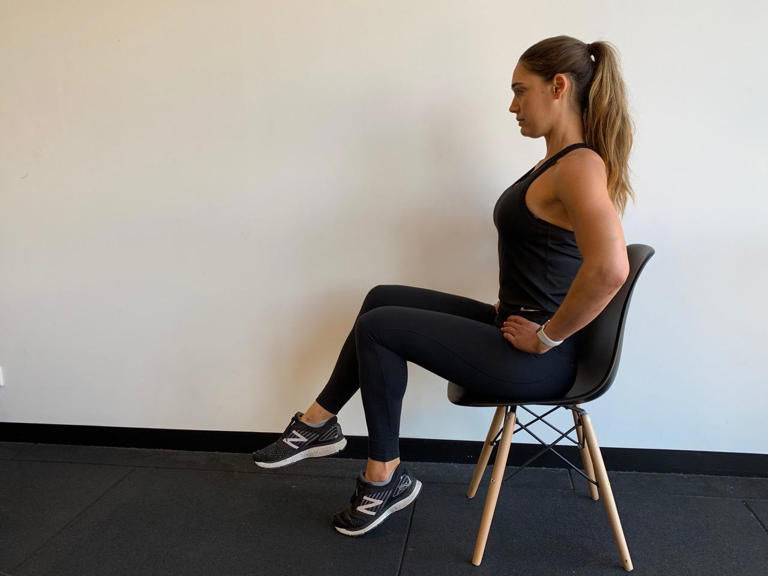 Time For A Break? 5 Easy Ab Exercises You Can Do At Your Desk