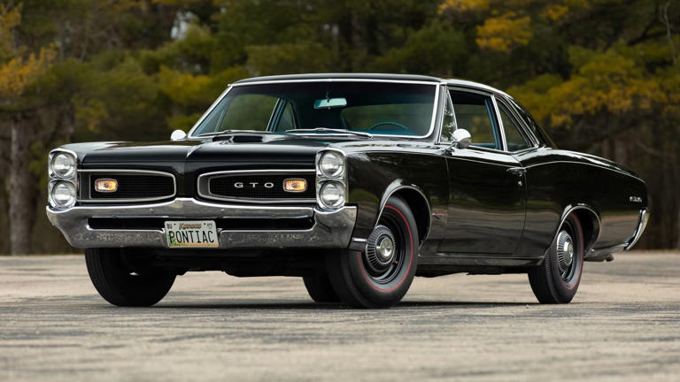 The Greatest Classic Pontiac Models, Ranked