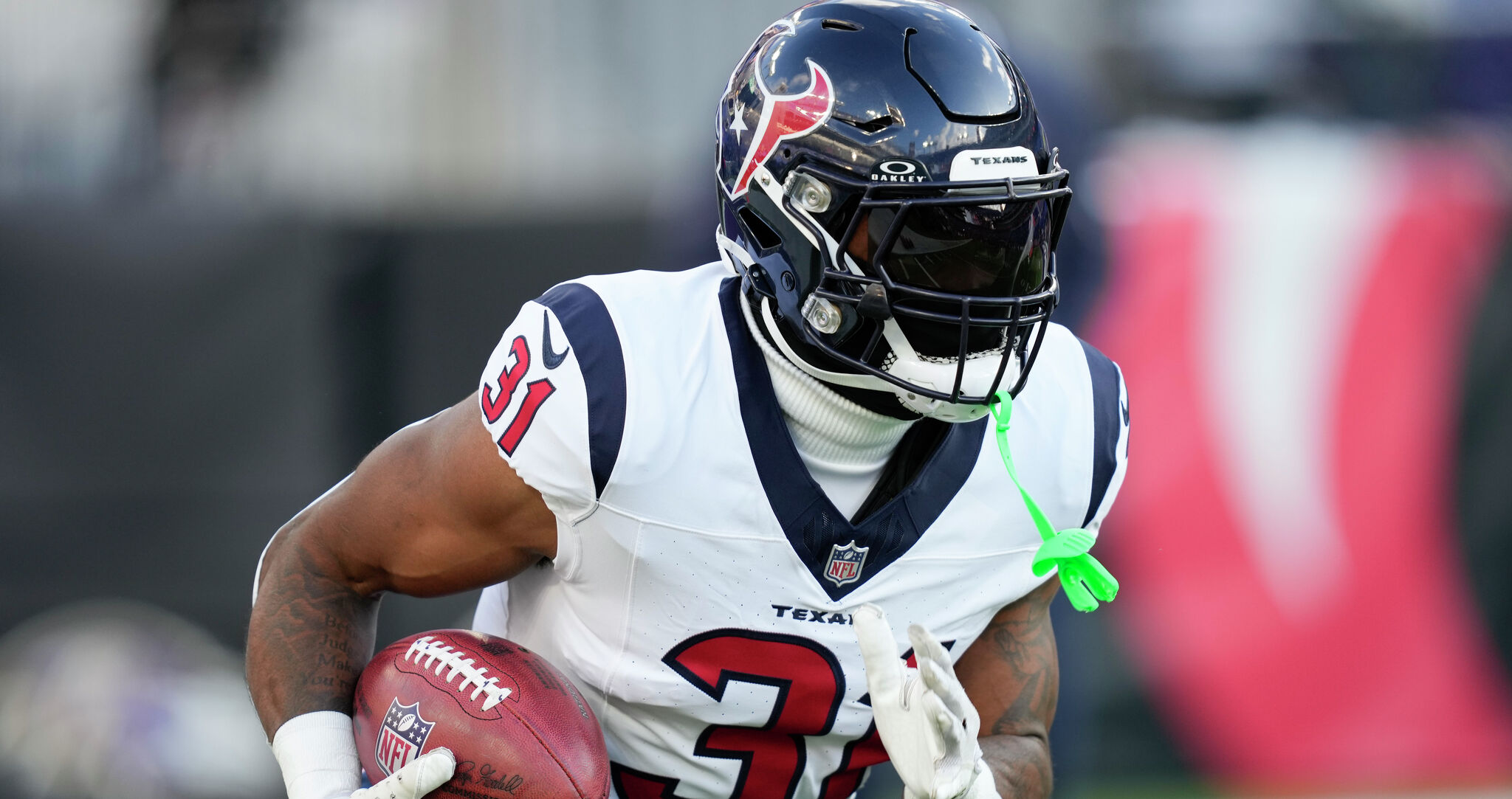 Sophomore Slump: A Look At Texans RB Dameon Pierce's Regression After ...