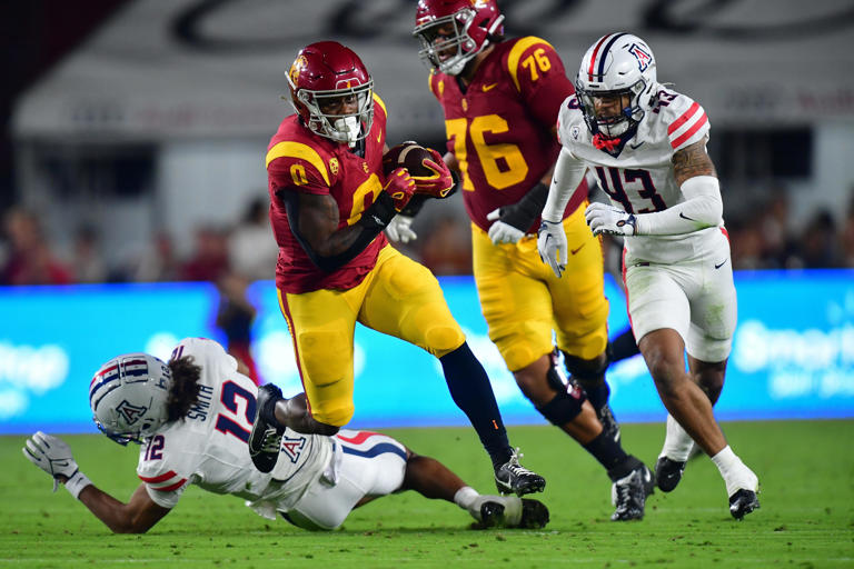 USC's MarShawn Lloyd is getting ample national attention heading into