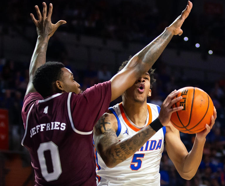USA TODAY leaves Florida out of first 2024 bracketology projection