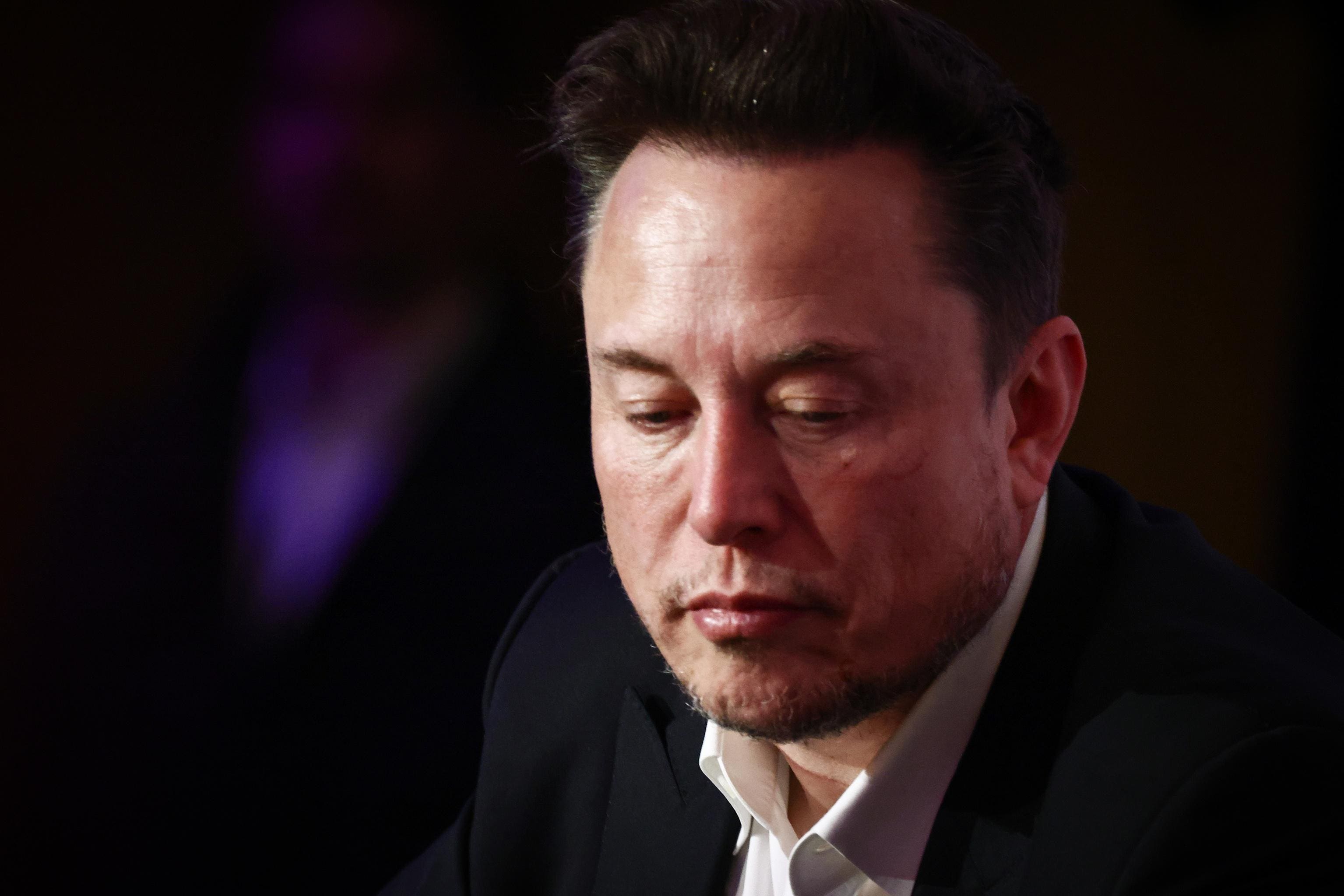 Judge Voids Elon Musk’s $56 Billion Pay Package From Tesla