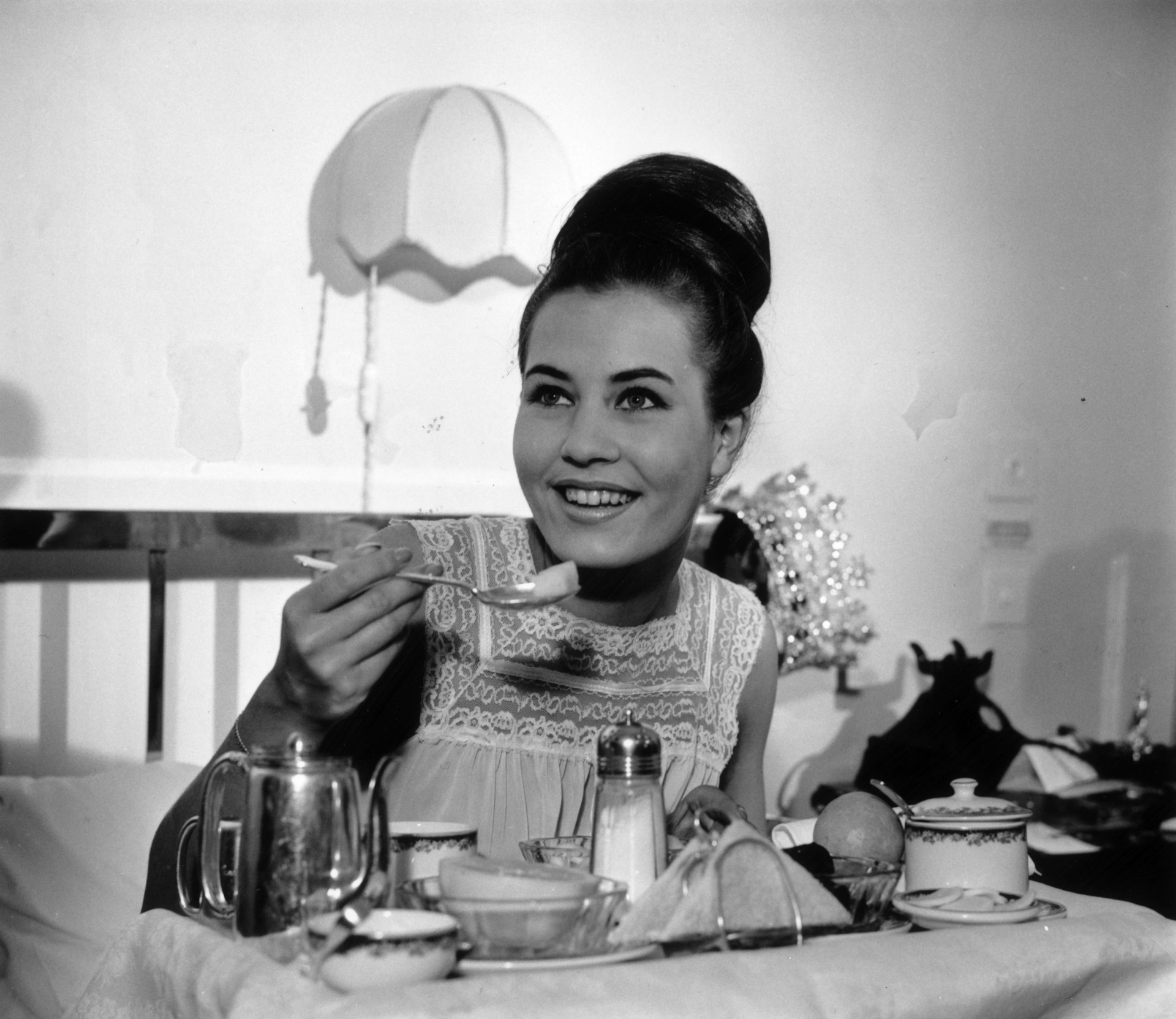 Here's how to avoid a hangover, according to the experts