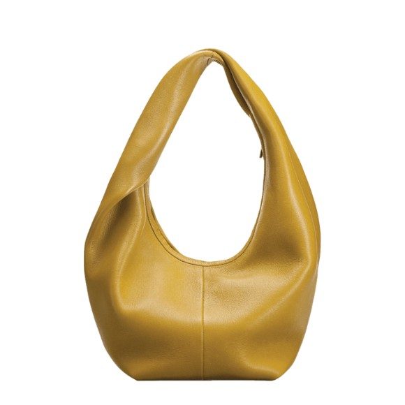 the ‘croissant’ – and other chic handbag shapes for this season