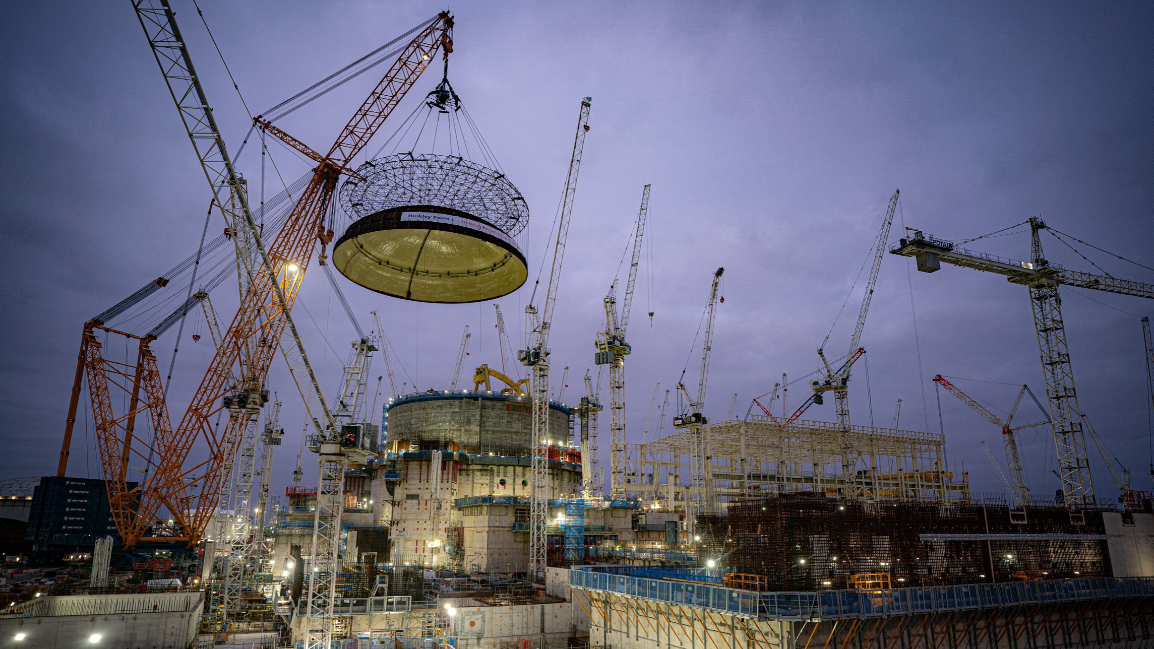 paris seeks uk loan guarantee after hinkley point nuclear plant costs soar