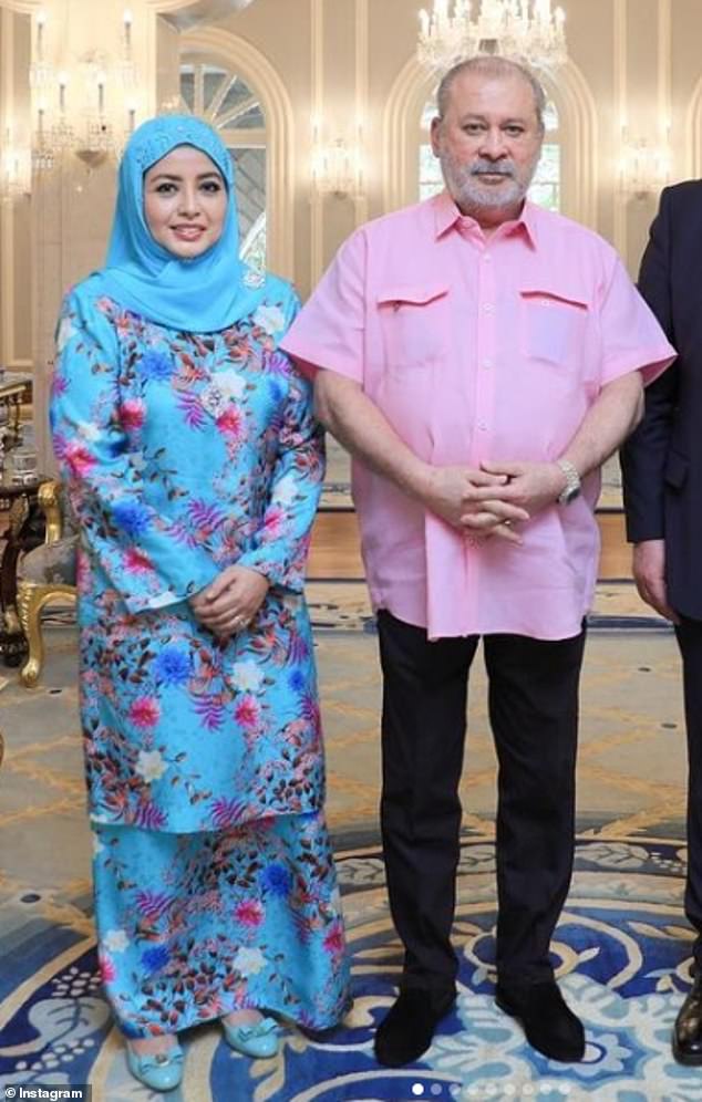 New Queen Of Malaysia Raja Zarith Sofiah, 64, Has Authored Children's ...