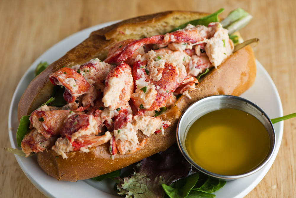 lobster roll, un clásico de mar que tienes que preparar