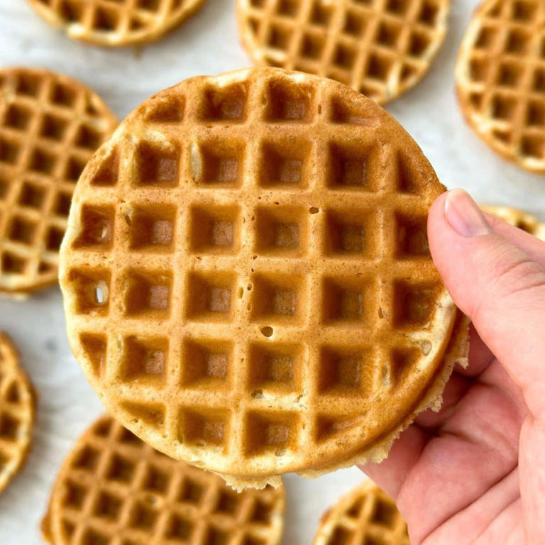 How to Make Bisquick Waffles Without Eggs