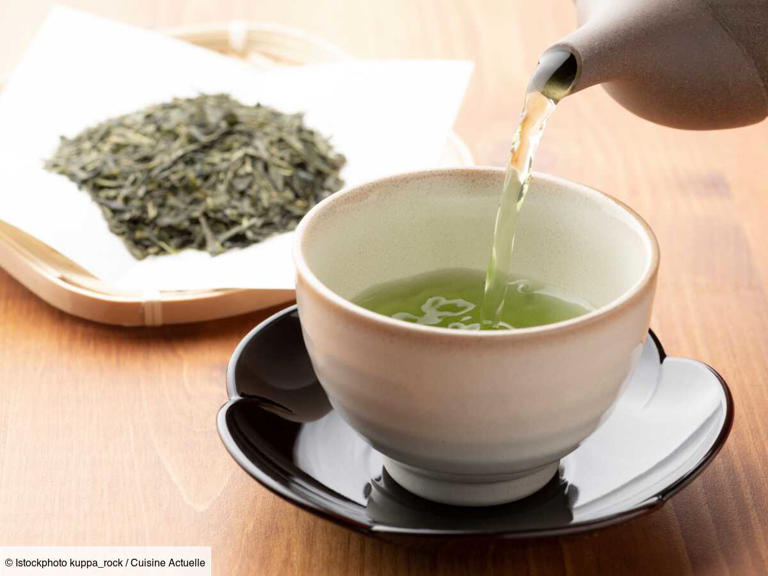 Thé vert, thé noir, thé blanc : d'où viennent les couleurs de thé ?