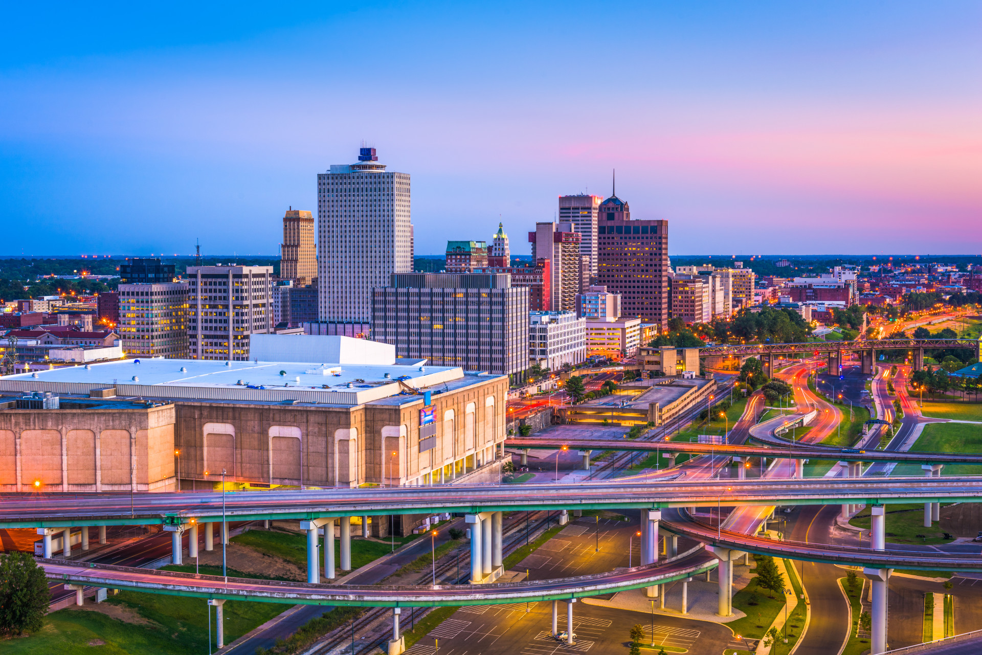Now, if you're looking for a big city with a buzzing nightlife, then Memphis in Tennessee is your best option!<p>You may also like:<a href="https://www.starsinsider.com/n/288574?utm_source=msn.com&utm_medium=display&utm_campaign=referral_description&utm_content=210974v3en-ae"> Career lows: the worst films these actors ever made</a></p>