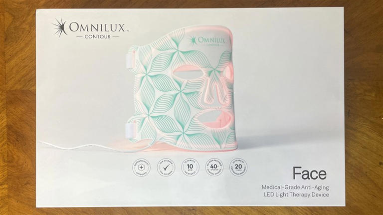 We Tried Omnilux's Contour Face Mask & It Surpassed Expectations ...