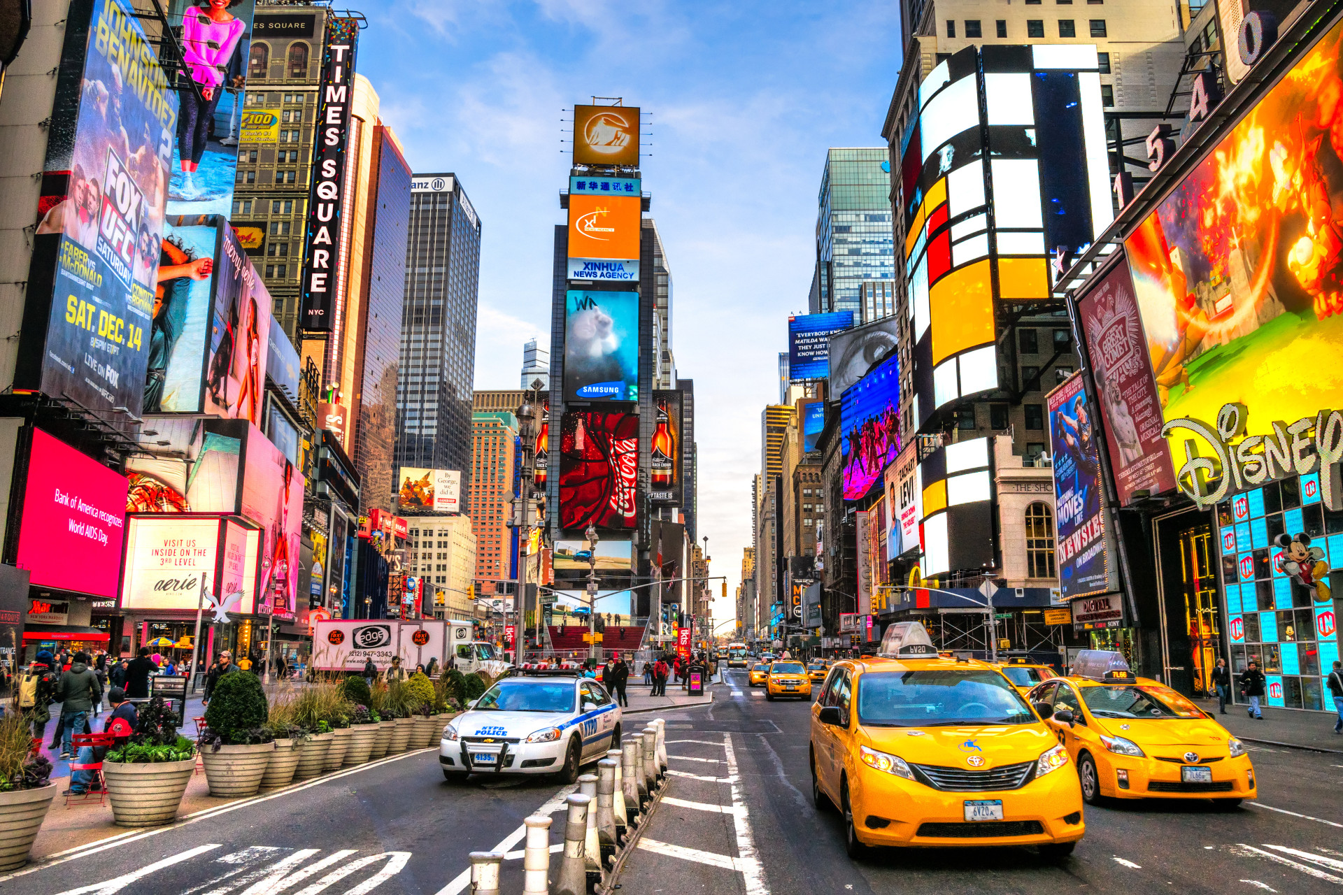 Lots of tourists head to the world famous Times Square thoroughfare. <p><a href="https://www.msn.com/en-sg/community/channel/vid-7xx8mnucu55yw63we9va2gwr7uihbxwc68fxqp25x6tg4ftibpra?cvid=94631541bc0f4f89bfd59158d696ad7e">Follow us and access great exclusive content every day</a></p>