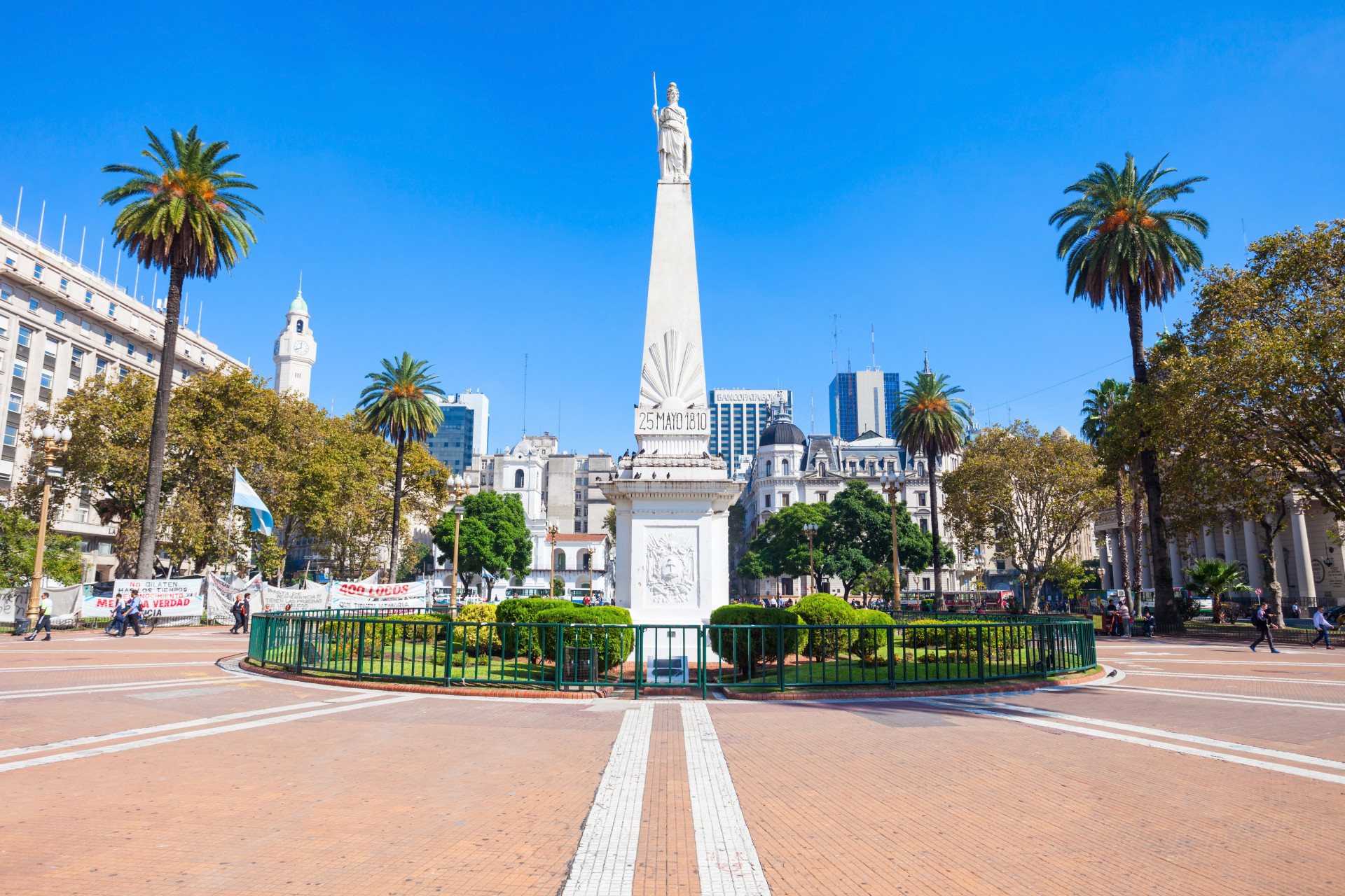 South America's most "European" city, Buenos Aires is a great place to wander about and explore. The Plaza de Mayo is a good place to start.<p><a href="https://www.msn.com/en-sg/community/channel/vid-7xx8mnucu55yw63we9va2gwr7uihbxwc68fxqp25x6tg4ftibpra?cvid=94631541bc0f4f89bfd59158d696ad7e">Follow us and access great exclusive content every day</a></p>