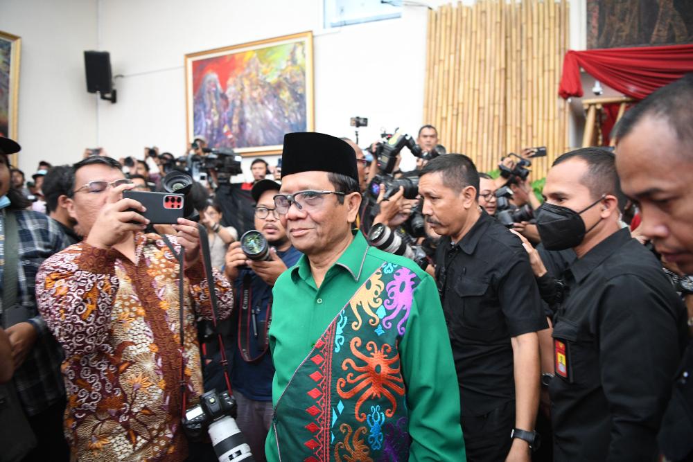 Setelah Mahfud MD, Rocky Gerung Tunggu Pengunduran Diri Menteri-Menteri ...