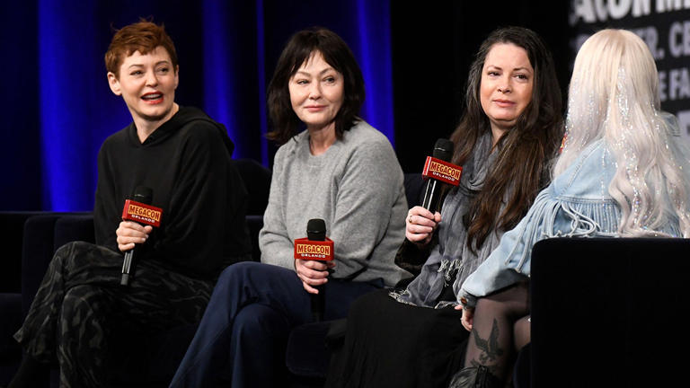 Charmed Feud Escalates As Shannen Doherty Cries Over Alyssa Milano Feud Gains Support From Co