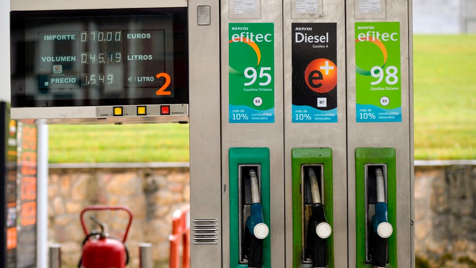 precio de la gasolina y diesel hoy 9 de febrero 2024: estas son las gasolineras más baratas