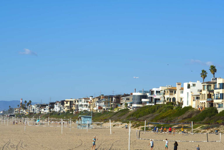 23 Free Things To Do In Manhattan Beach - Insider Tips