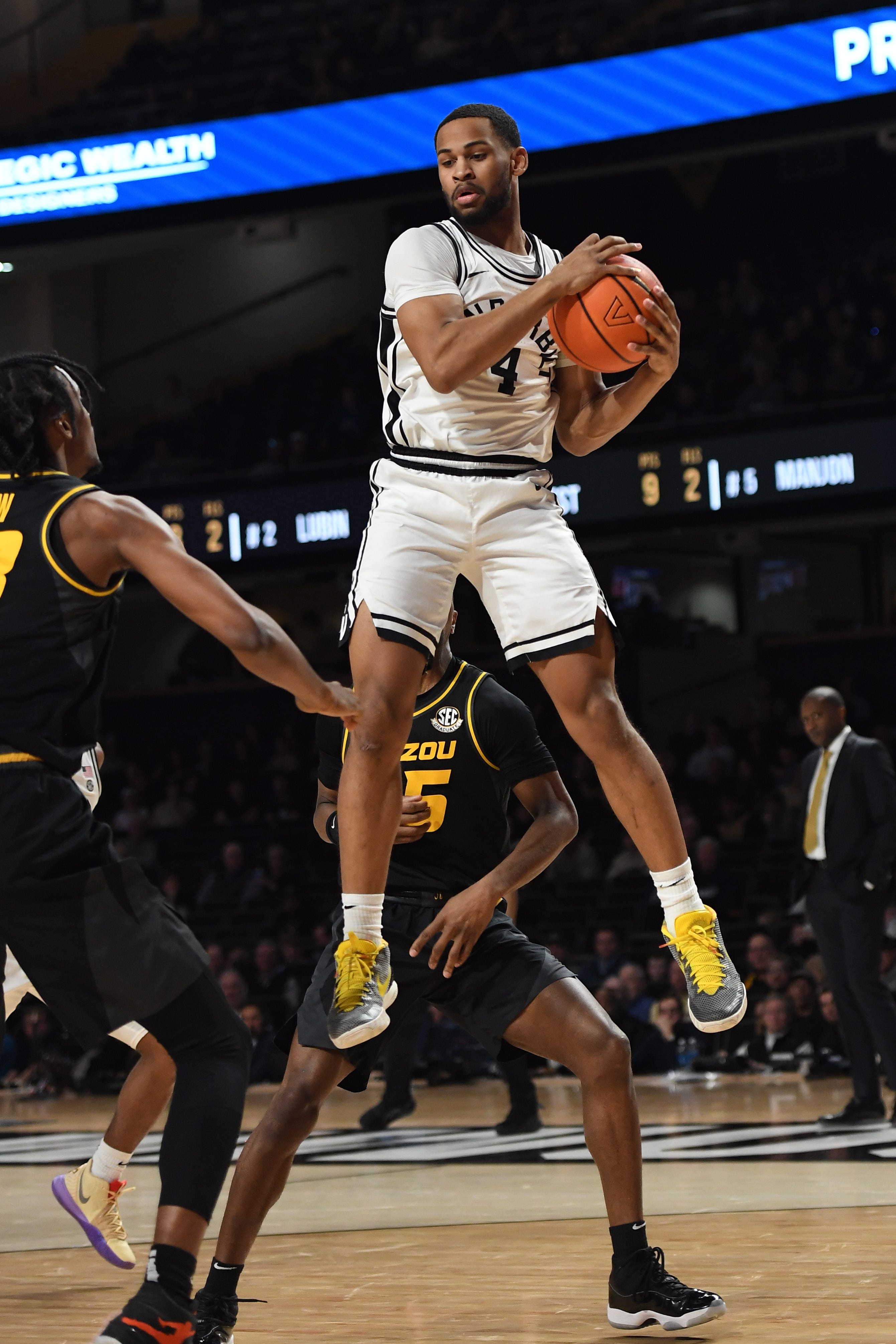 Vanderbilt Women's Basketball Live Score Updates Vs. LSU In SEC Matchup