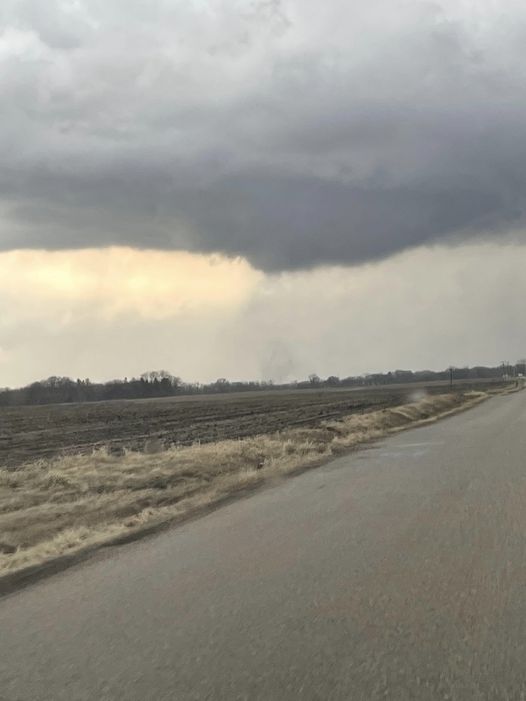 Severe Storms Bring Hail, Gusty Winds, And Tornadoes To Central Illinois