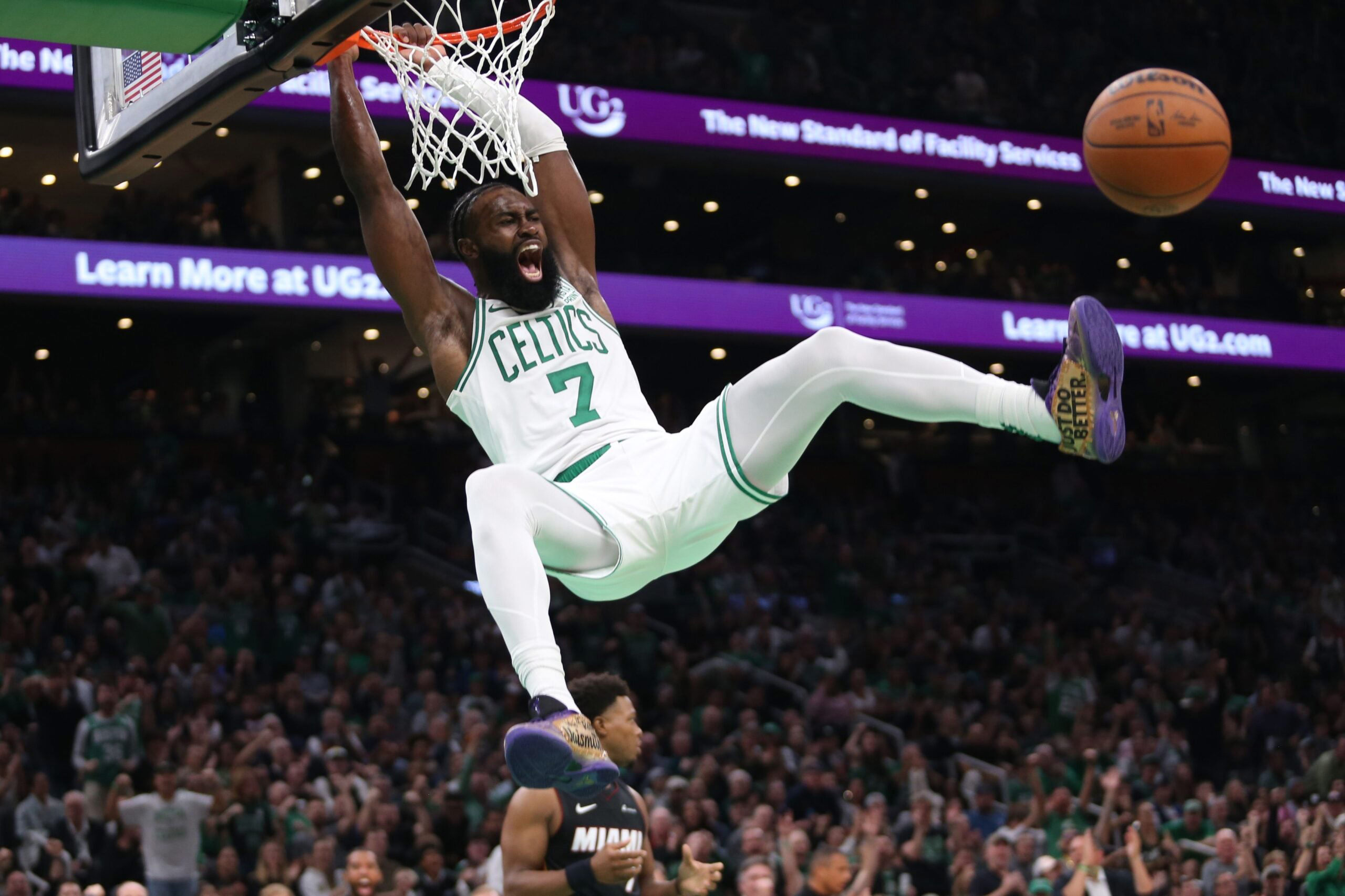 Celtics’ Jaylen Brown officially participating in Slam Dunk Contest