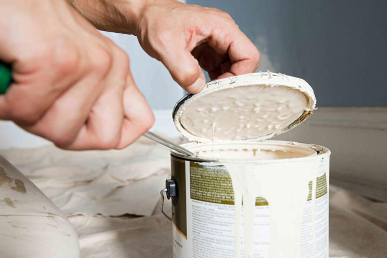 Does A Can Of Paint Expire? Experts Weigh In