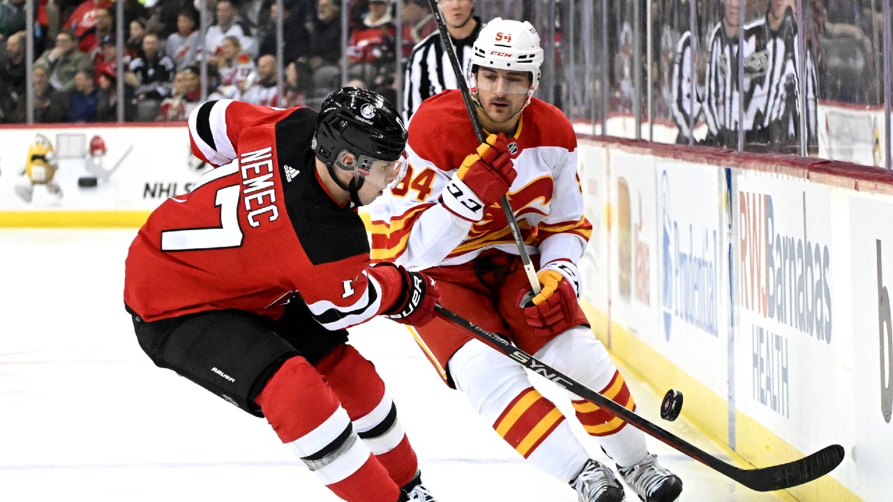 Flames Hold Off Devils To Extend Win Streak To Three Games