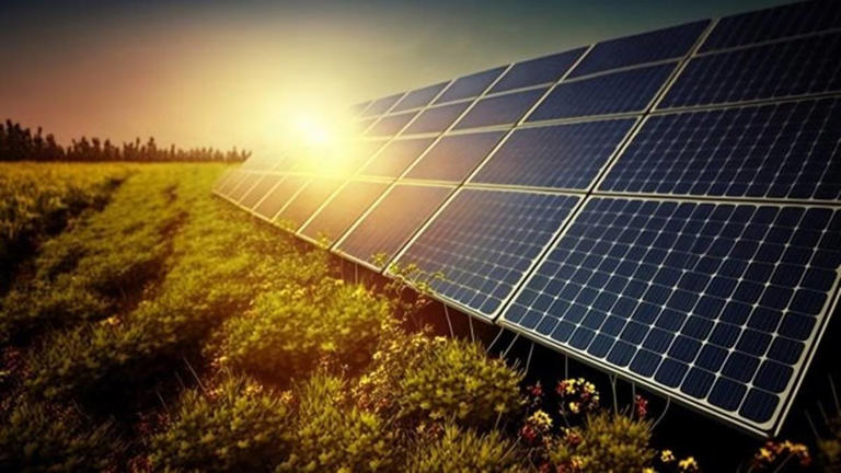 Avaada Energy Secures 1,400 Mwp Solar Projects