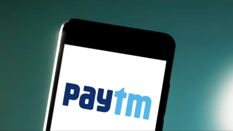 'incidents like these are reminders': anand rathi wealth's feroze azeez on paytm crisis and mutual fund investors