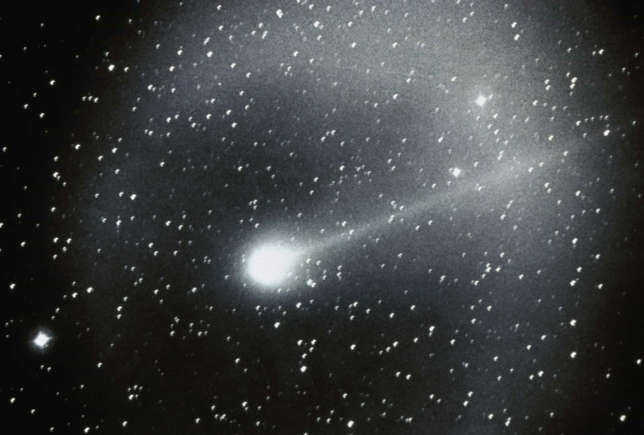 Eerste waargenomen komeet