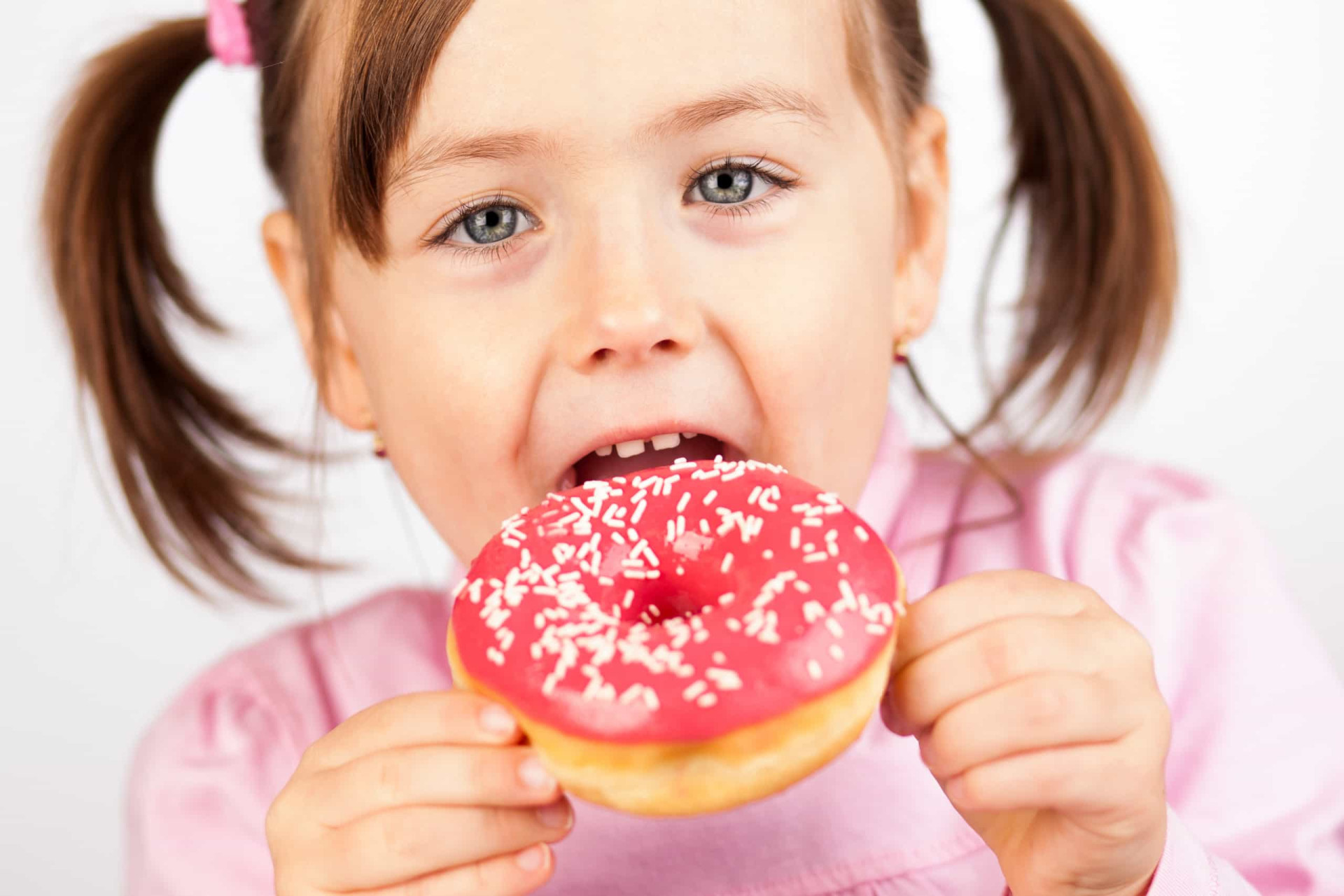 <p>Children of permissive parents also risk developing physical health issues like obesity and dental hygiene problems because they can lack the discipline to limit their junk food intake.</p>