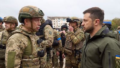 neuer ukrainischer armeechef: syrskyj schlug den russen zweimal ein schnippchen