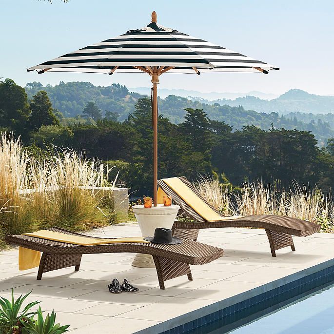 These Pool Lounge Chairs Are As Comfy as They Are Gorgeous