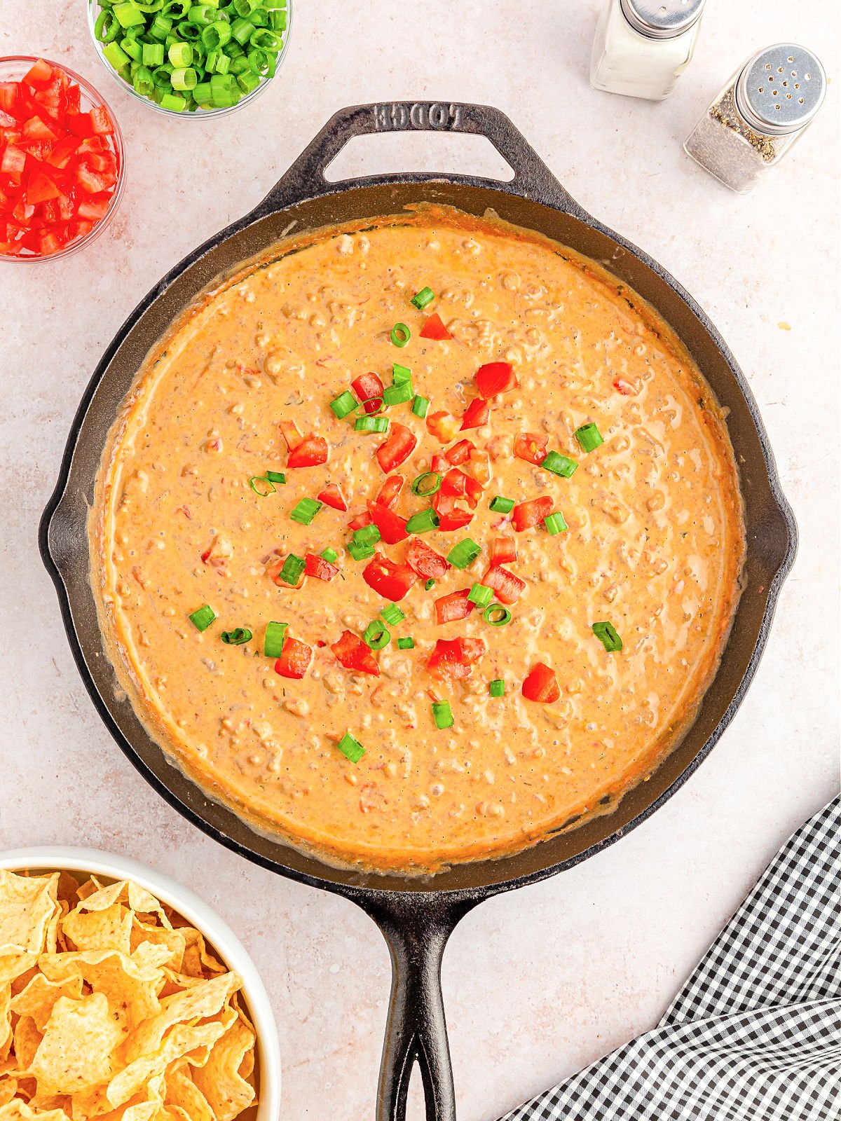 Easy Velveeta Rotel Dip With Beef Recipe