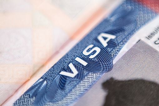lotería de visas 2025: ya puedes consultar si fuiste seleccionado para ir a estados unidos