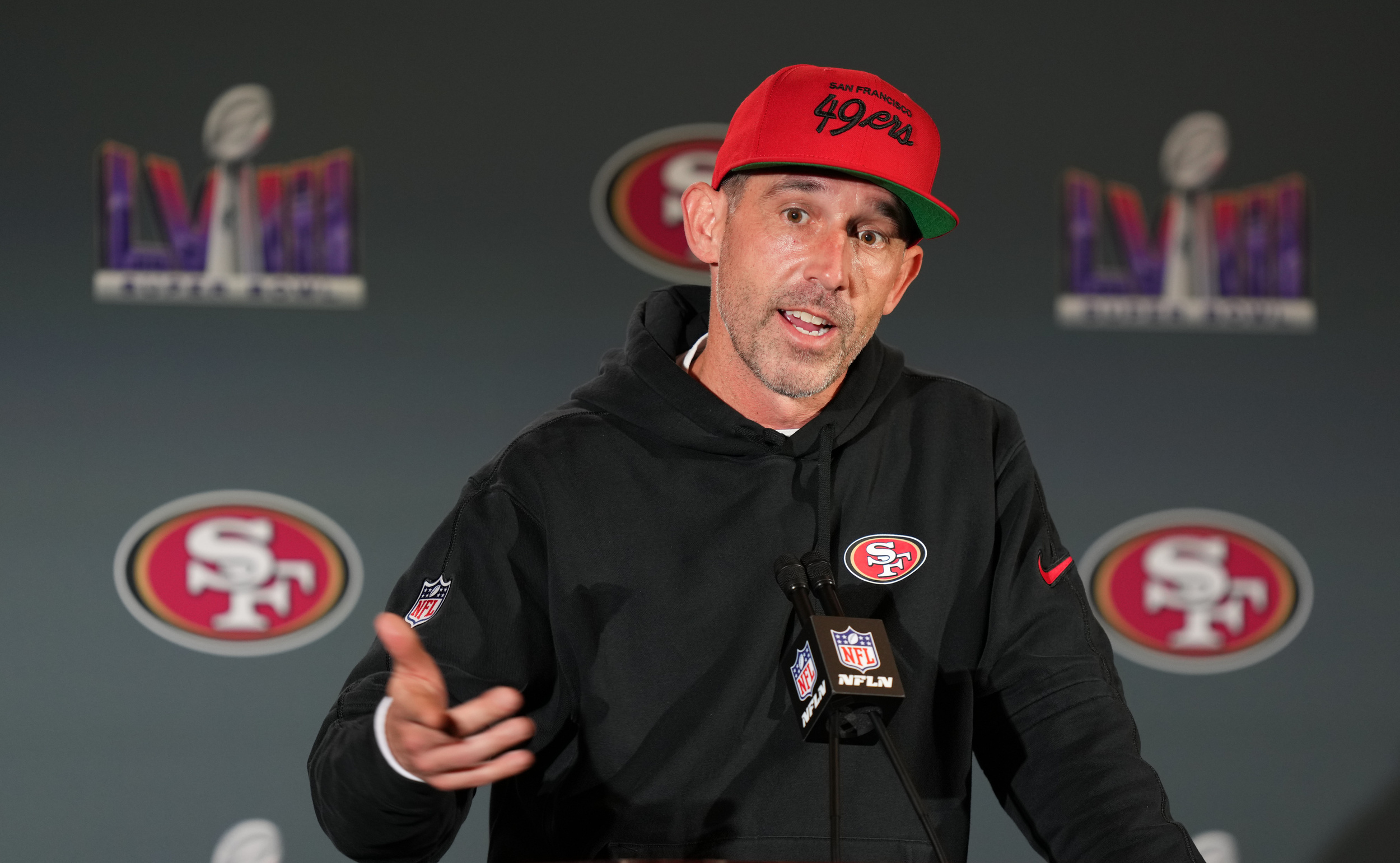49ers' kyle shanahan not worried about ongoing narrative
