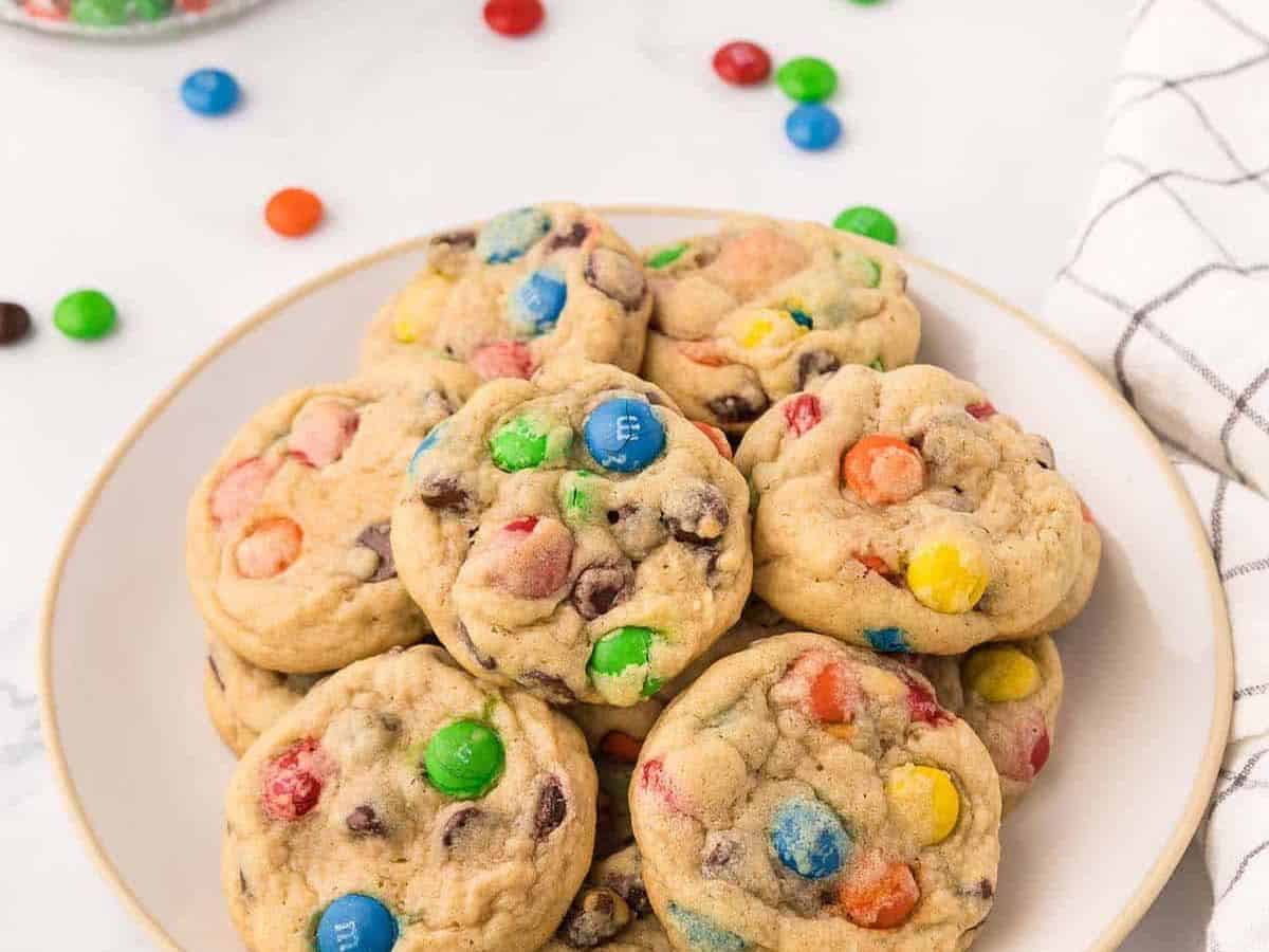 <p>These soft m & m cookies are so easy to make & delicious! The ultimate m and m cookie recipe everyone will love!</p> <p><strong>Get the Recipe: <a href="https://tastytreatsandeats.com/homemade-mm-cookies/">M&M Cookies</a></strong></p>