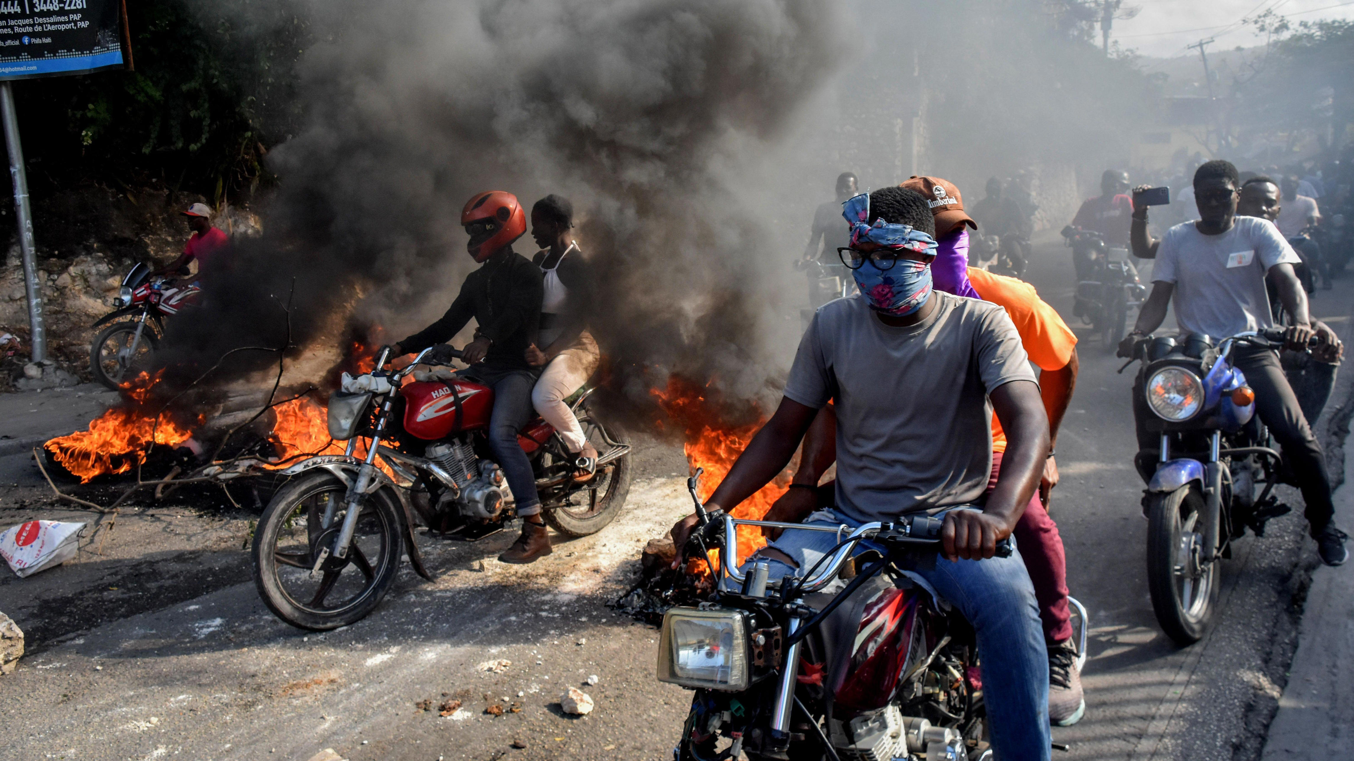 por qué haití lleva más de 2 años sin presidente (y el violento caos generado las bandas armadas que piden la salida del primer ministro ariel henry)