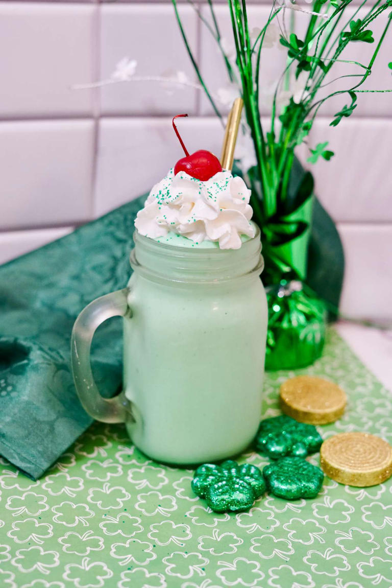 Copycat McDonald's Shamrock Shake Recipe