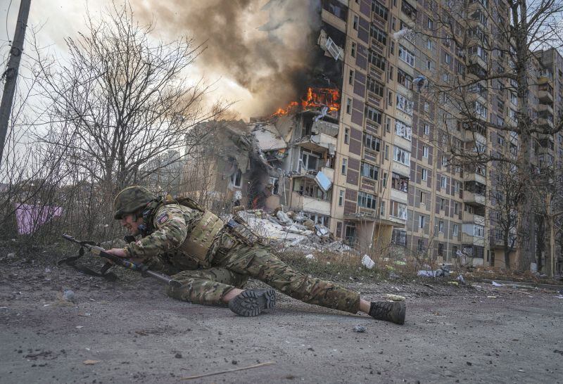 ucrania: llegada de sirski busca el “perfeccionamiento” del ejército en la guerra
