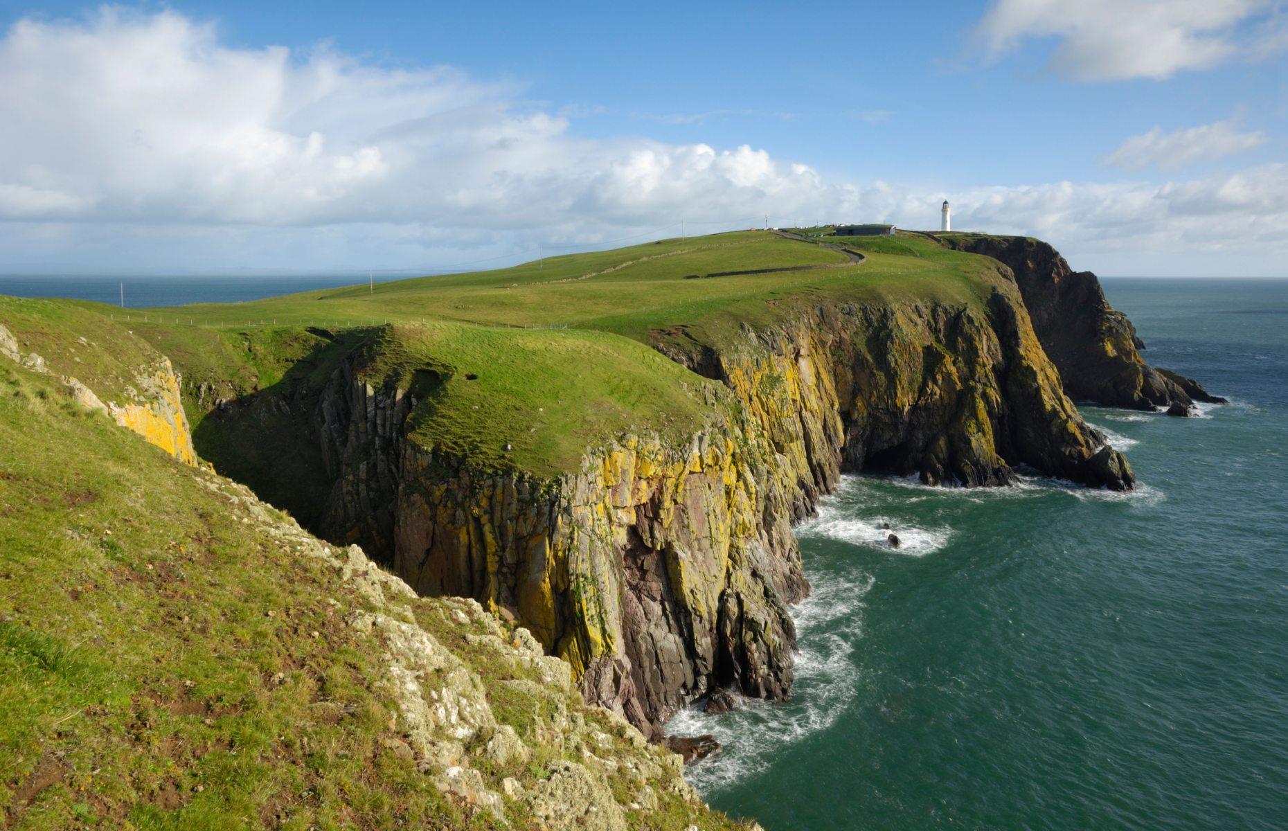 The Beautiful British Landmarks That Everybody Should See