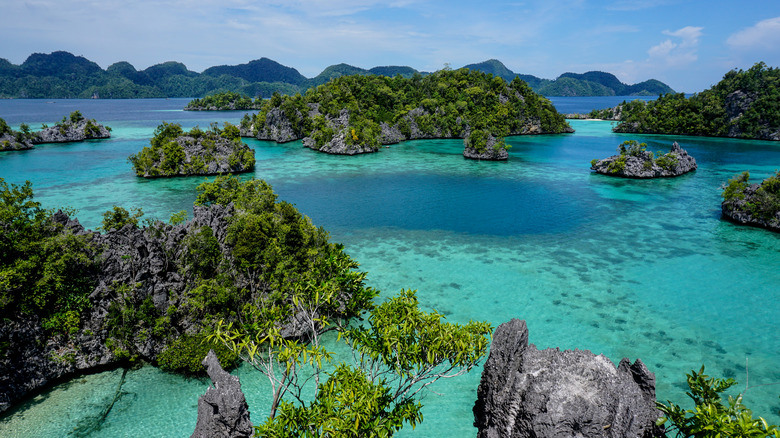 This Asian Island Is A Little-Known Paradise With Unimaginably ...