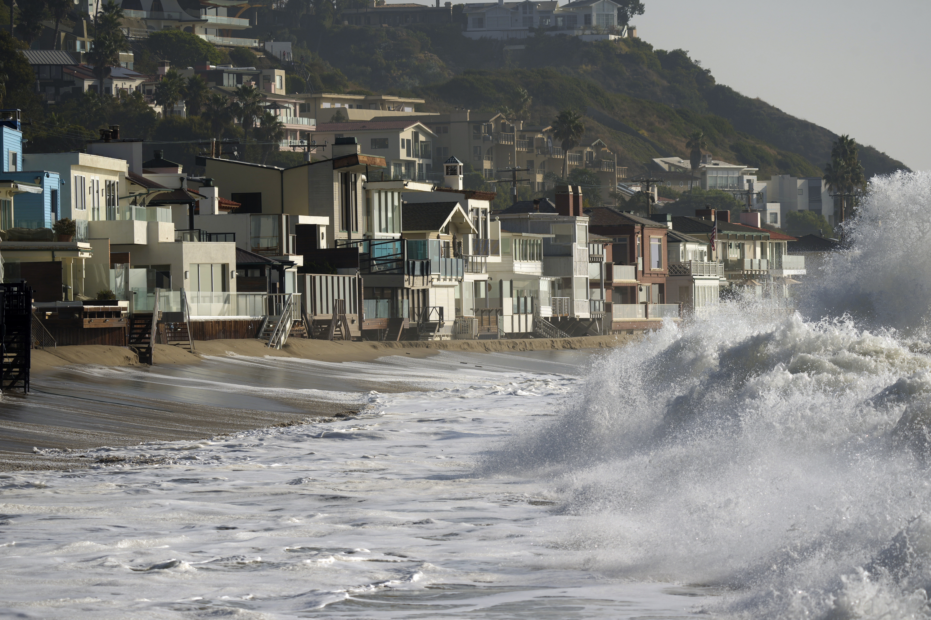 4 6 Magnitude Earthquake Shakes Southern California   BB1i3AnY.img